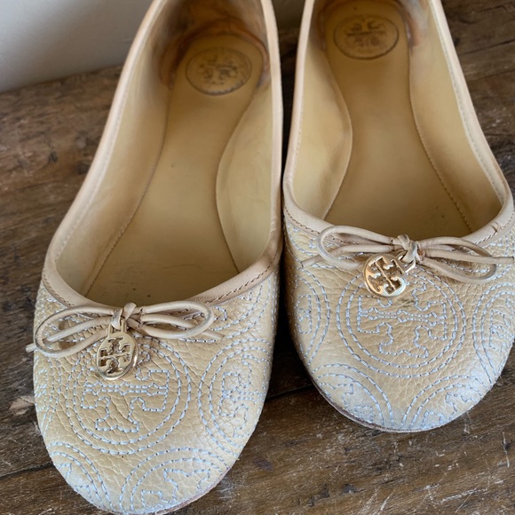 Tory Burch Shoes - Tory Burch Tan Embroidered Leather Flats Size 8